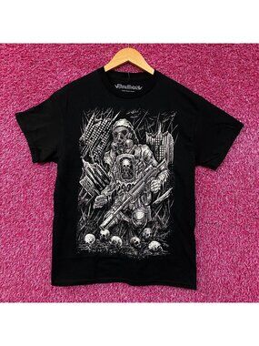 VampireFreaks Gas Mask Post-Apocalypse Graphic T-Shirt Medium